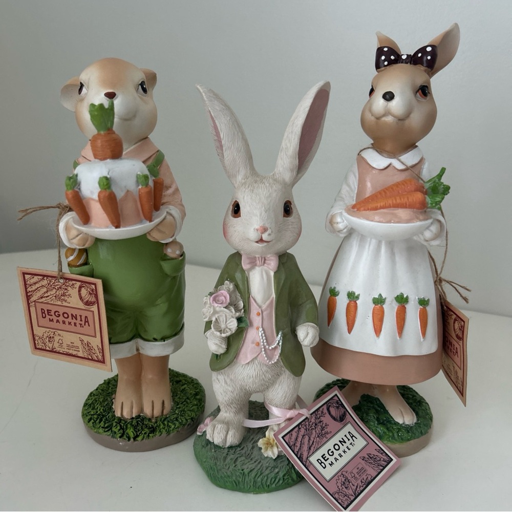 Easter Bunny Rabbit w Carrots Figurine Set- Farmers Primitive Style Peter Rabbit - Picture 2 of 13